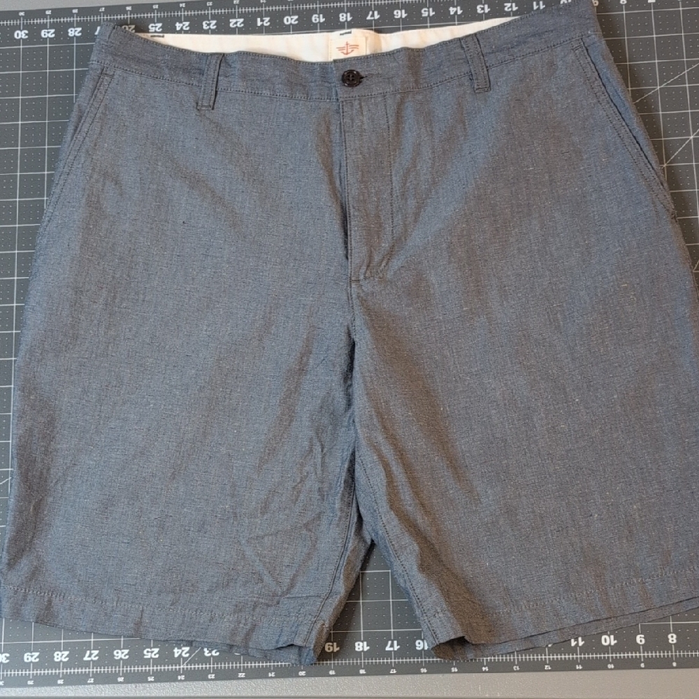 Dockers Gray Flat Front Shorts Classic Fit
